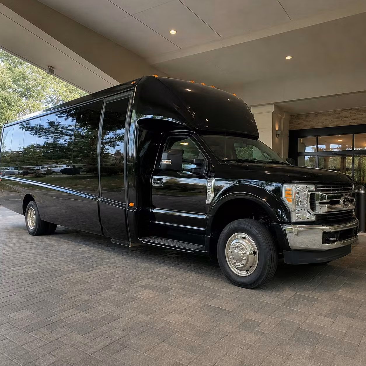 20 passenger minibus