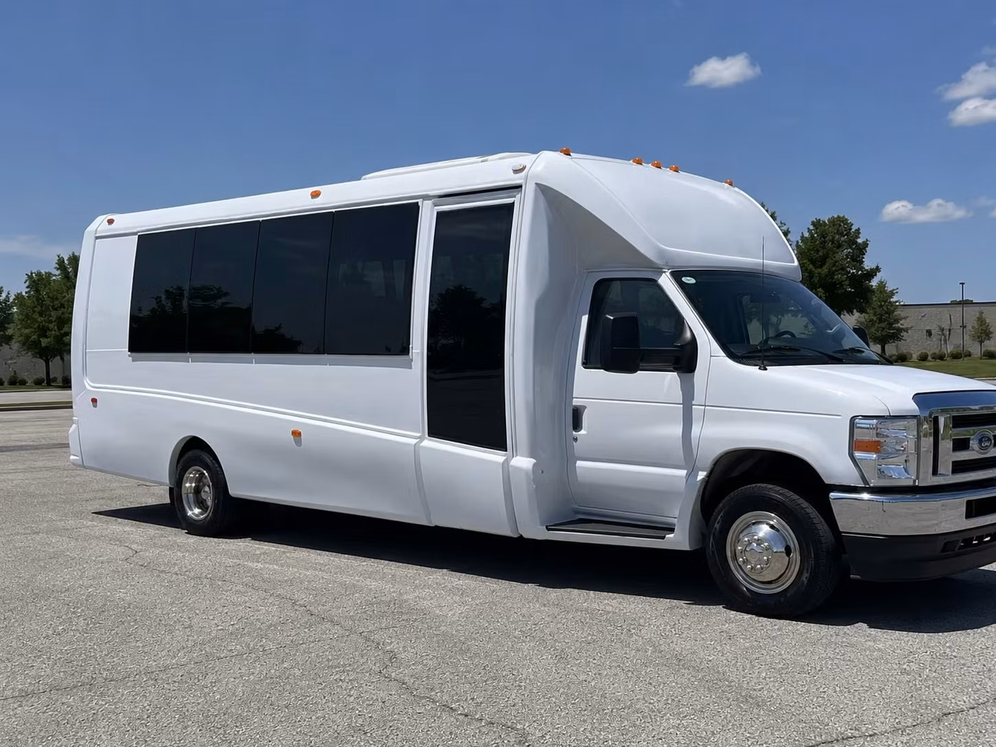party bus rentals in jackson that make prom night unforgettable